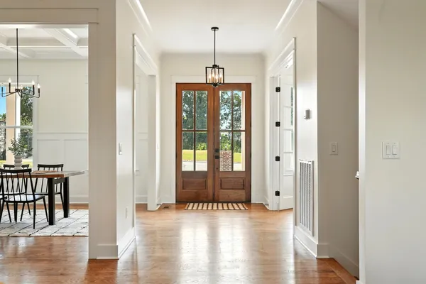 $989,900 | 500 Country Club Drive, Dickson, TN 37055