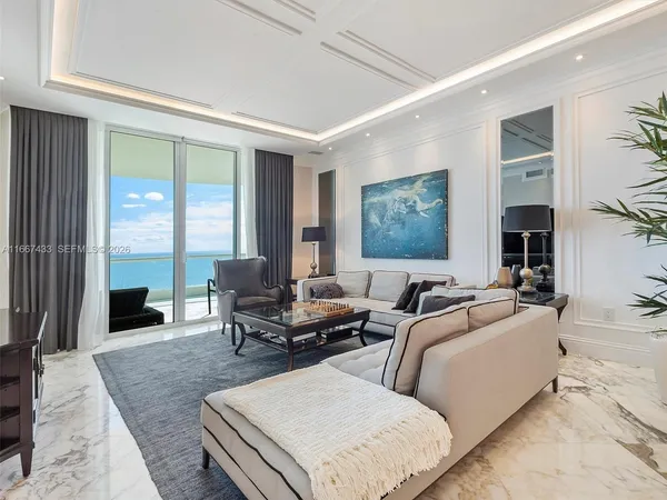 $17,000 | 16047 Collins Avenue, Unit 2602, Sunny Isles Beach, FL 33160