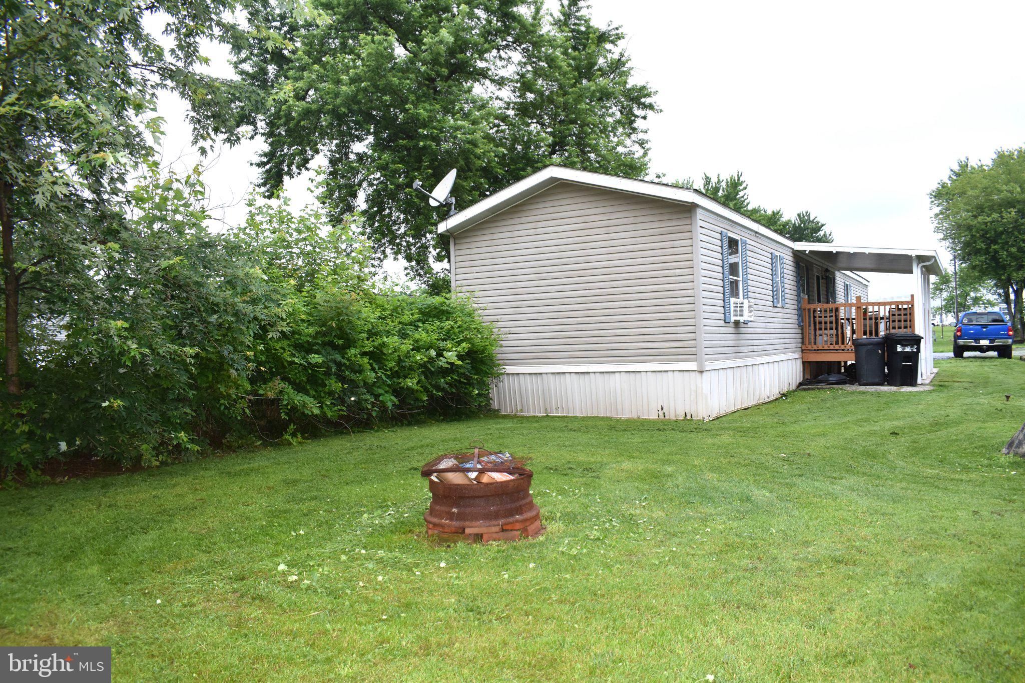 198 Rim Road Elizabethtown, PA 17022 - Photo 2 of 15 Gallery Image 2
