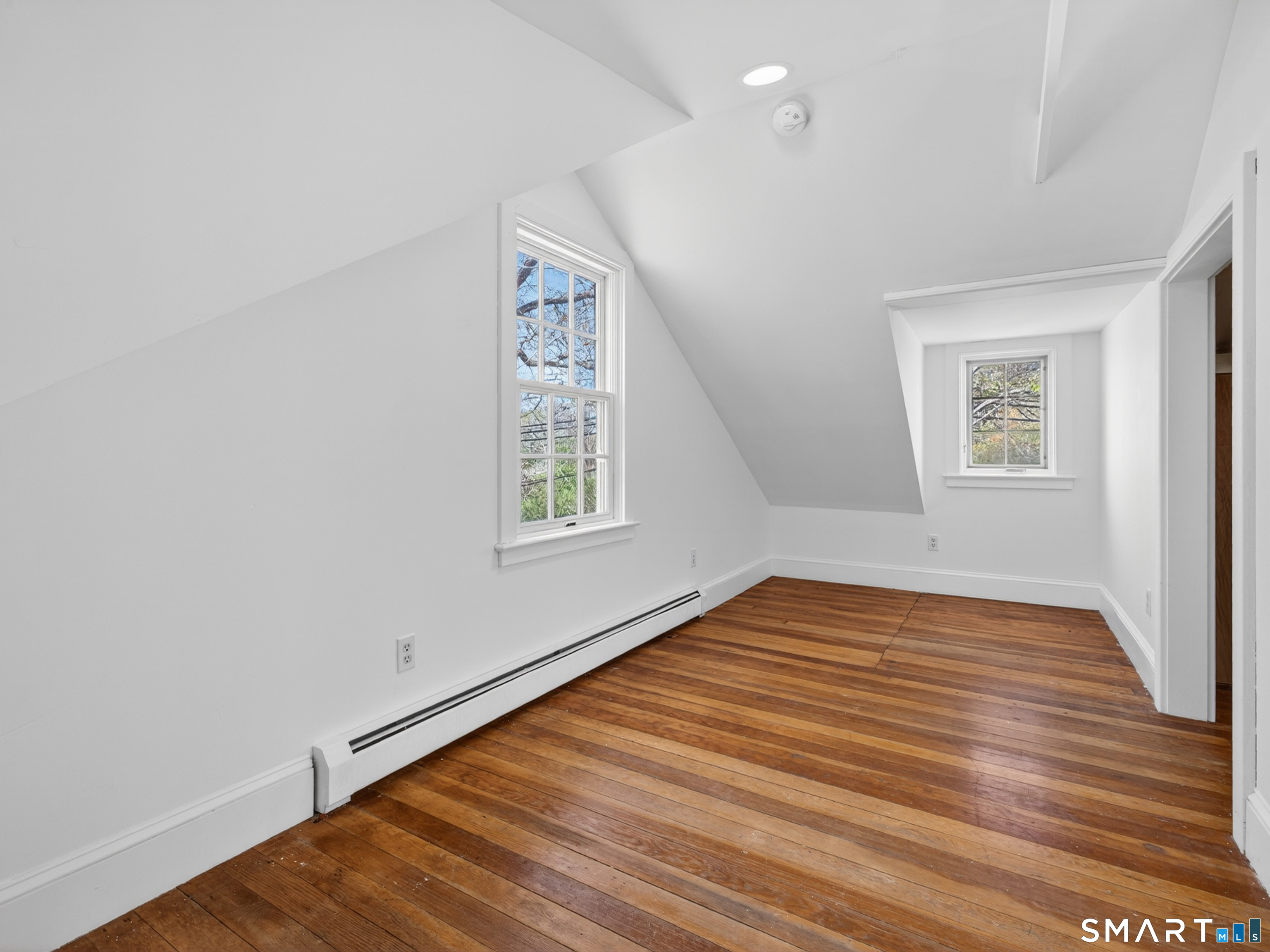 363 Farmholme Road Stonington, CT 06378 - Photo 23 of 39 Bedroom on Second floor