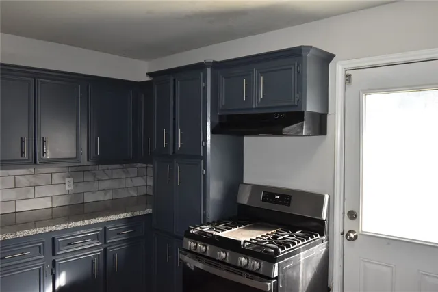 $1,700 | 206 Arnett Lane, Houston, TX 77037