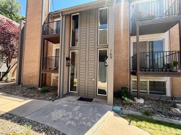 $199,000 | 169 East 100 North, Unit B, Logan, UT 84321