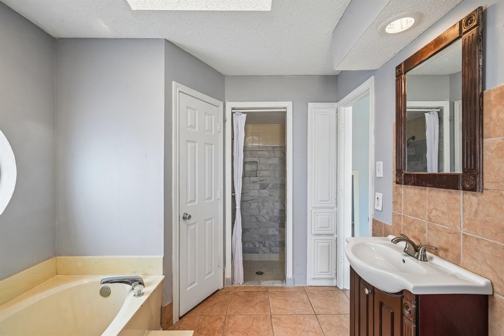 609 Ruth Drive Kennedale, TX 76060 - Photo 27 of 36 Gallery Image 27
