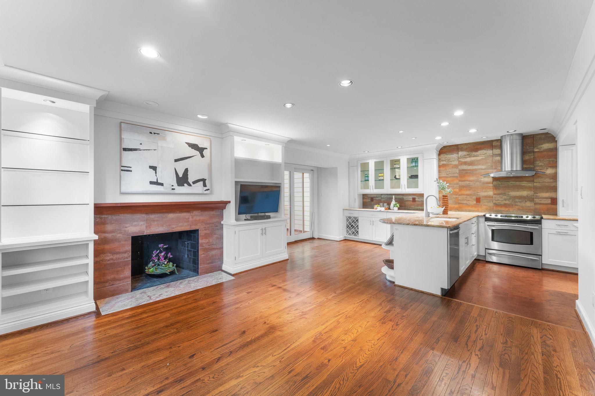 6619 Madison McLean Drive McLean, VA 22101 - Photo 13 of 54 Modern elegance in an open living space.