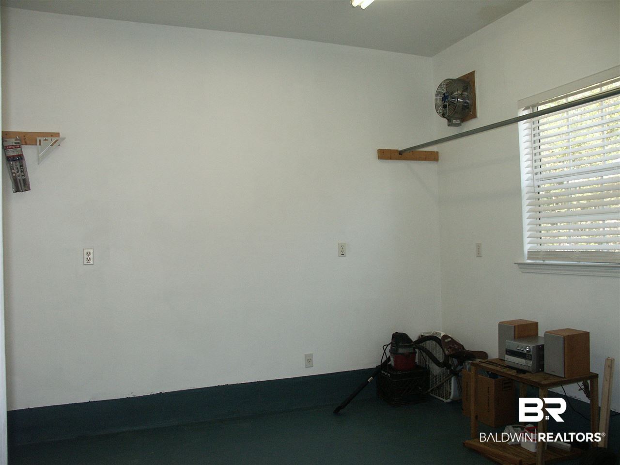 2829 Avenida Alberto Lillian, AL 36549 - Photo 18 of 26 Work Shop back of Garage