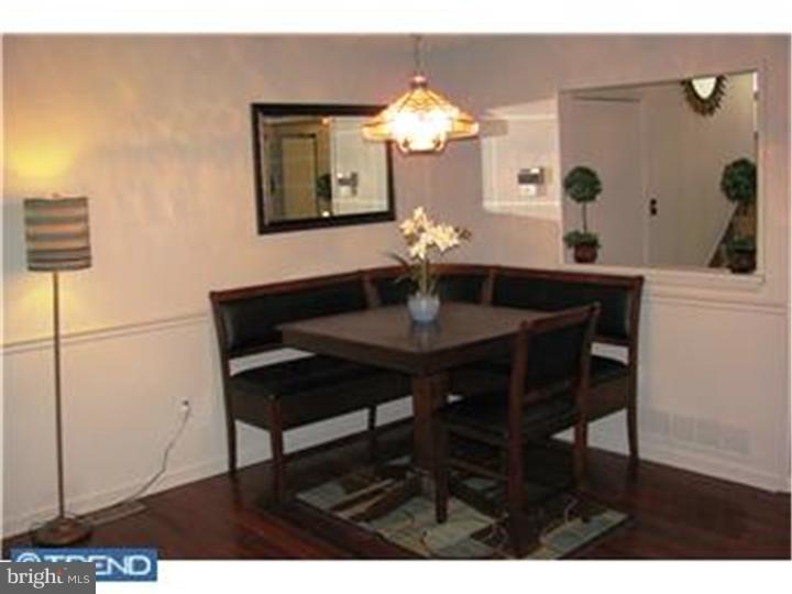 39 Raintree Drive Hamilton, NJ 08690 - Photo 6 of 12 Dining Room