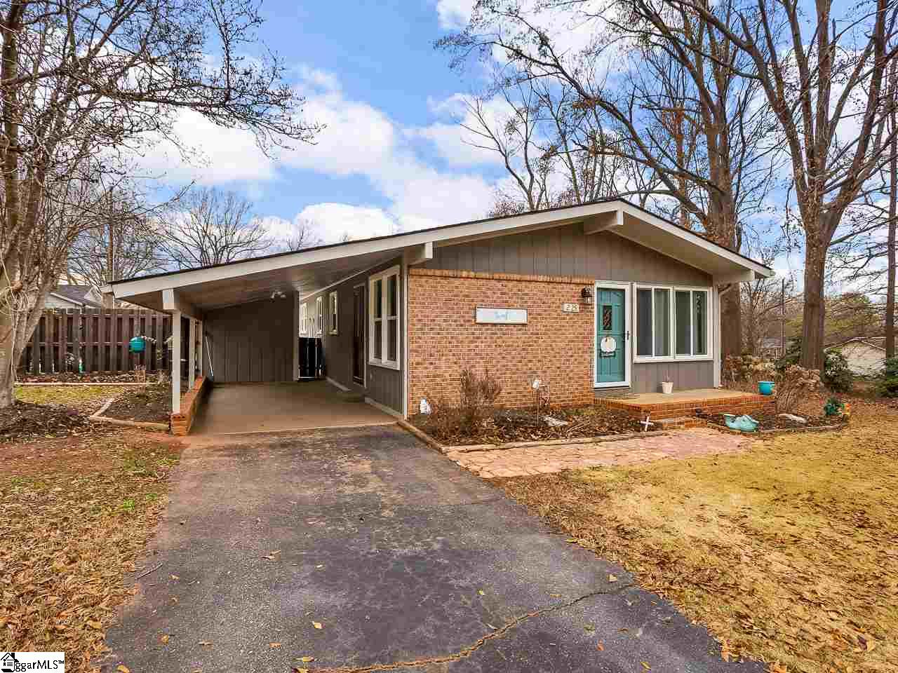 225 Hicks Drive Inman, SC 29349 - Photo 3 of 24