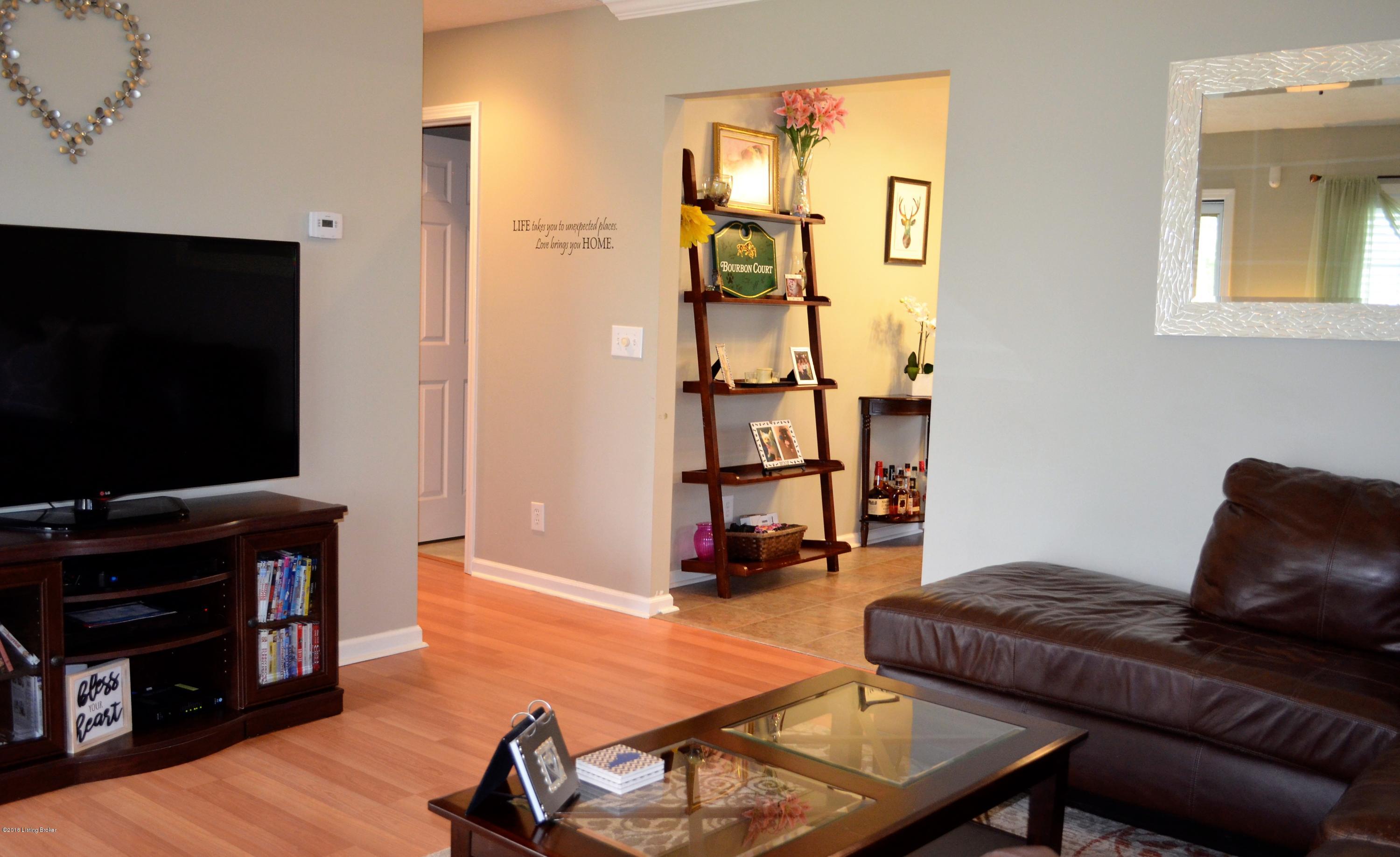 7006 Matthews Road Louisville, KY 40258 - Photo 2 of 38 2