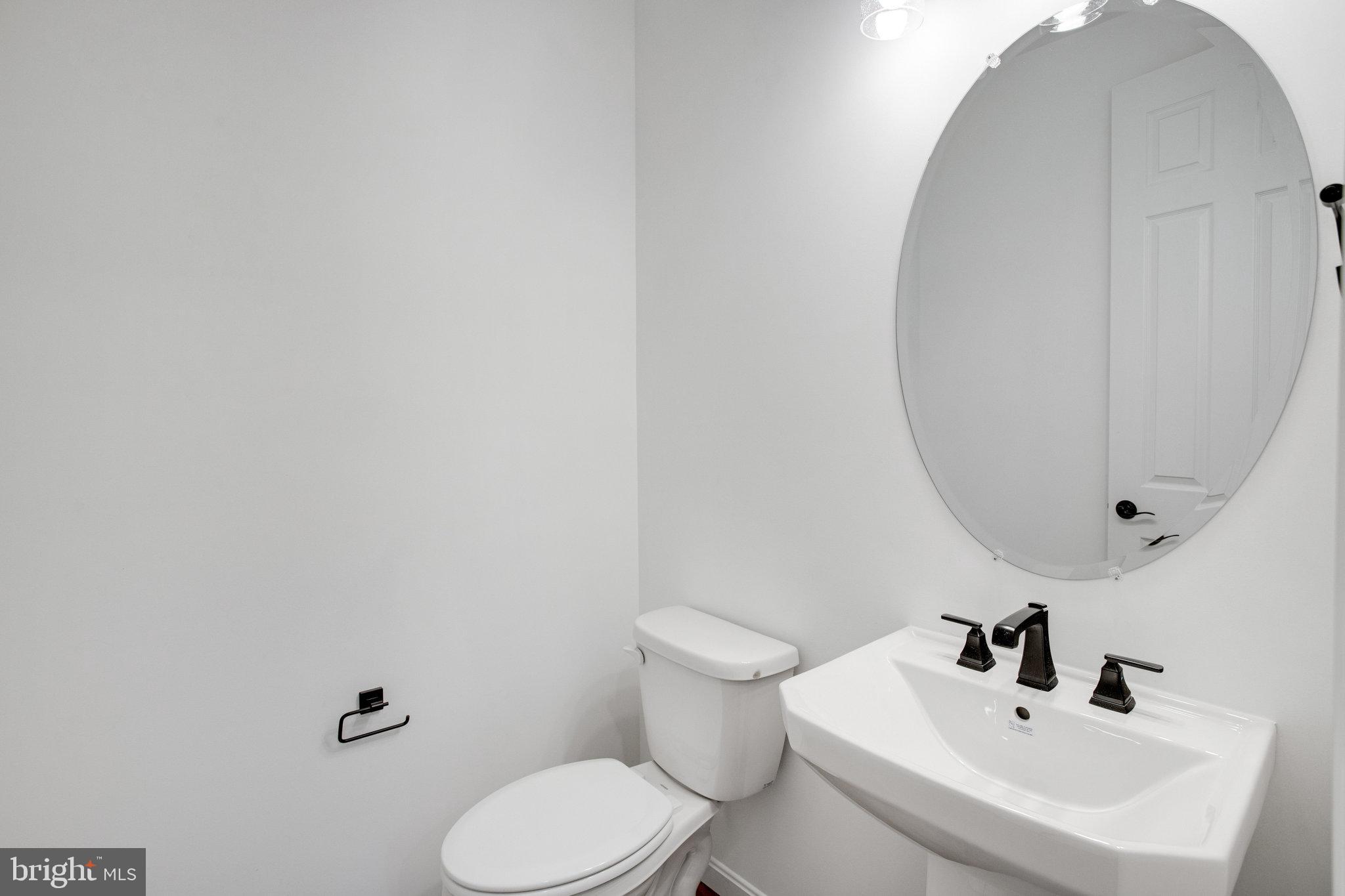 2000 Divot Drive Culpeper, VA 22701 - Photo 7 of 46