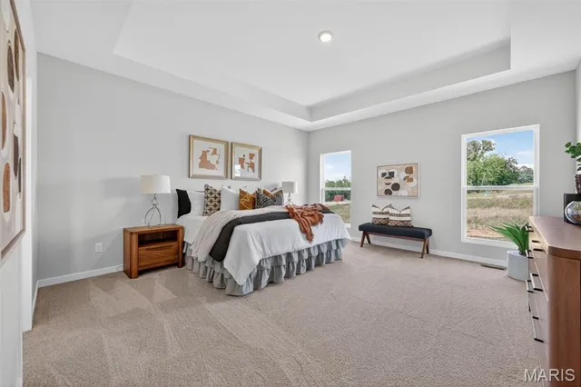 $580,784 | 207 Kreder Lane, St. Charles, MO 63304