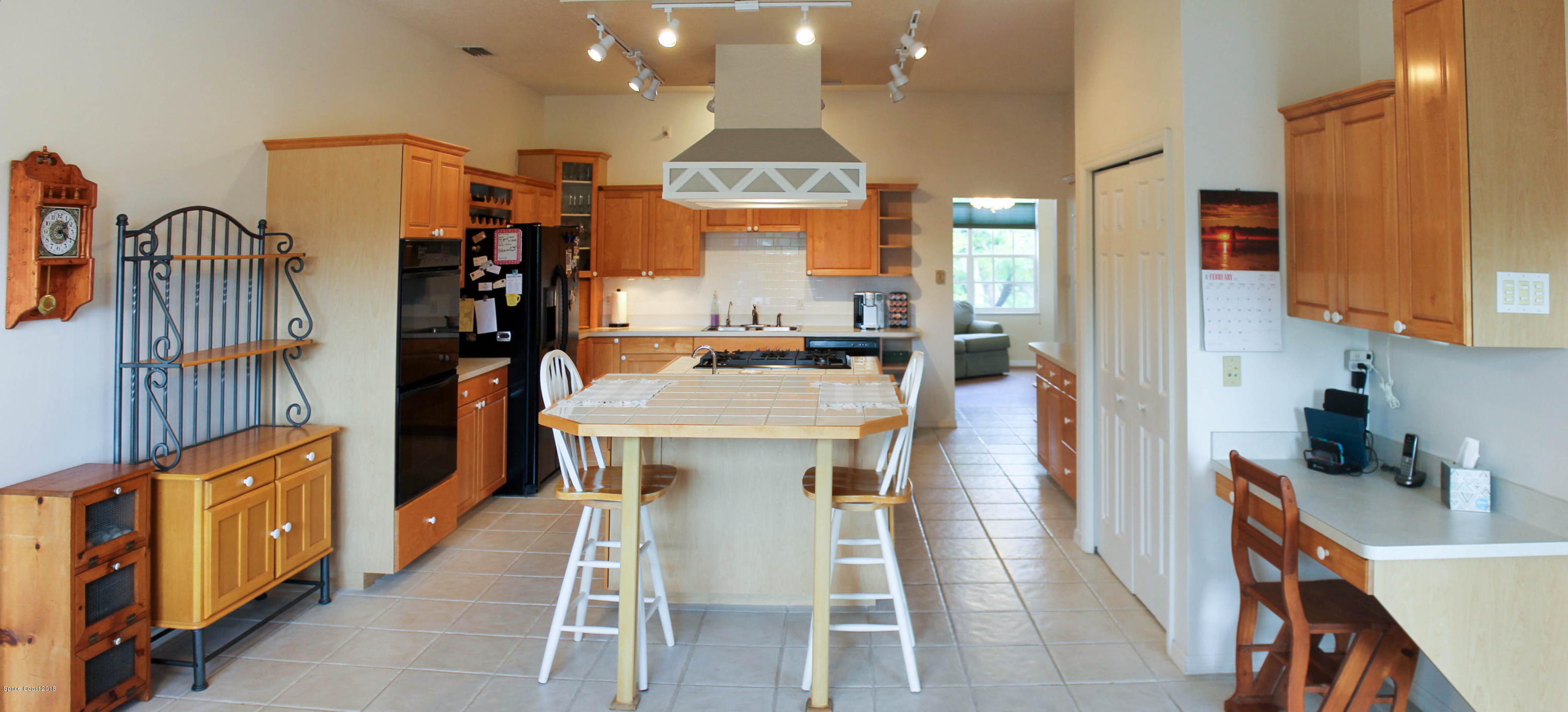 165 East Hall Road Merritt Island, FL 32953 - Photo 13 of 31 Kitchen