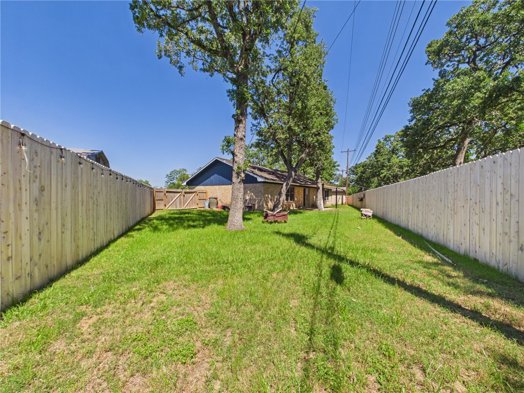3000 Christopher Circle Bryan, TX 77803 - Photo 20 of 23