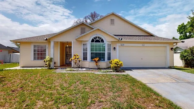 $339,000 | 2013 Greystone Trail, Orlando, FL 32818