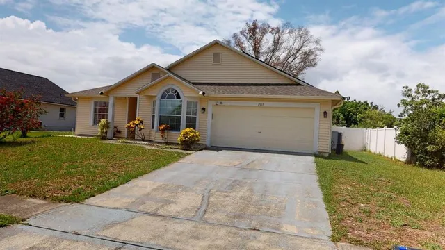 $339,000 | 2013 Greystone Trail, Orlando, FL 32818