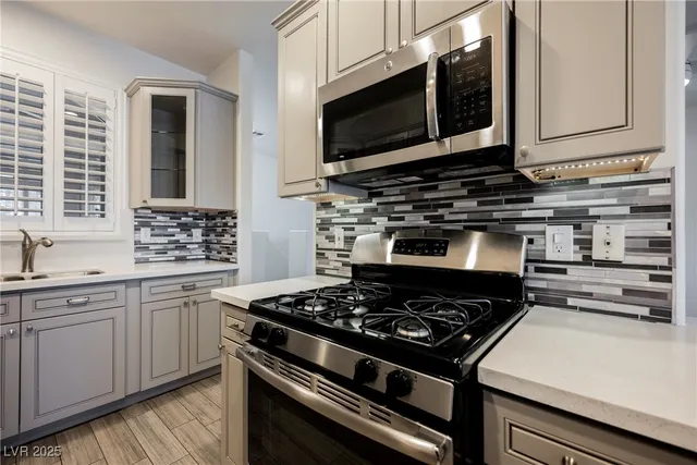 $349,900 | 2050 West Warm Springs Road, Unit 1421, Henderson, NV 89014