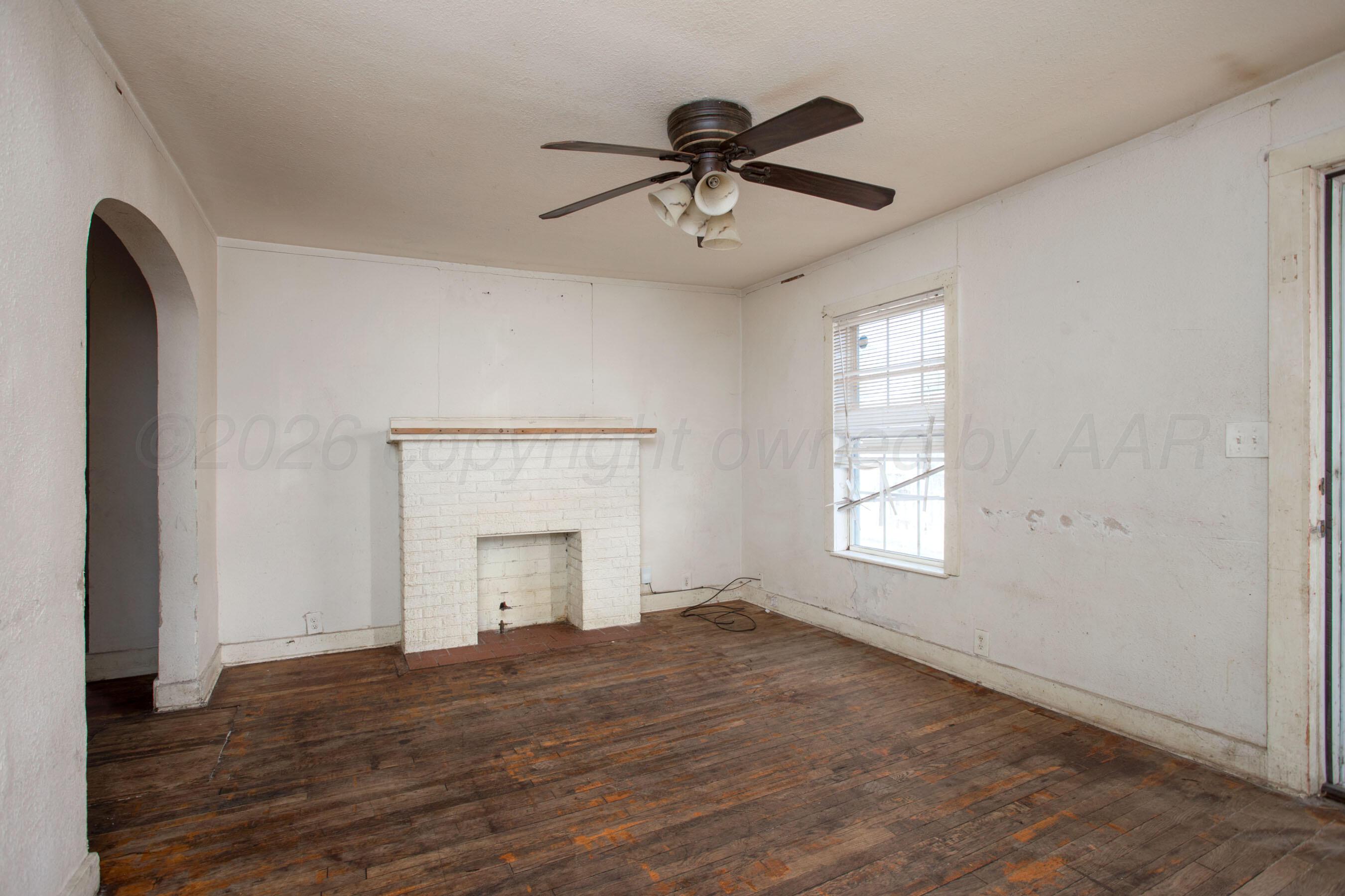 1209 Southwest 9th Avenue Amarillo, TX 79101 - Photo 16 of 22 15