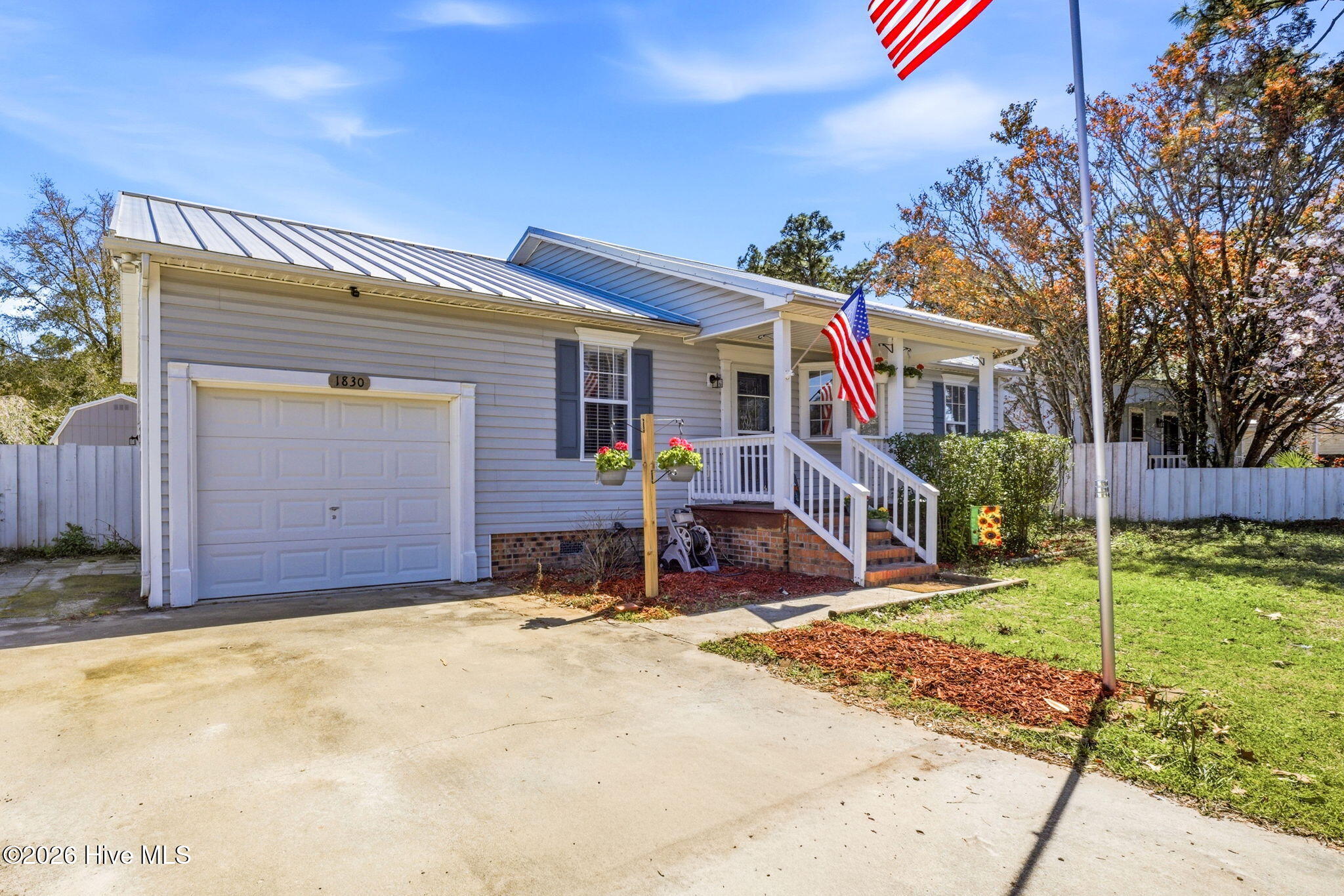 1830 East Boiling Spring Road Southport, NC 28461 - Photo 3 of 25 shniderproductions.com-4