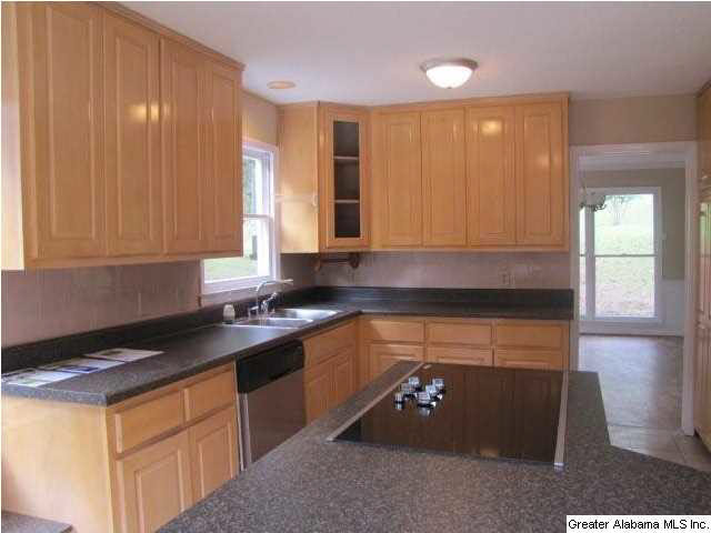6506 Quail Run Drive Pelham, AL 35124 - Photo 5 of 16