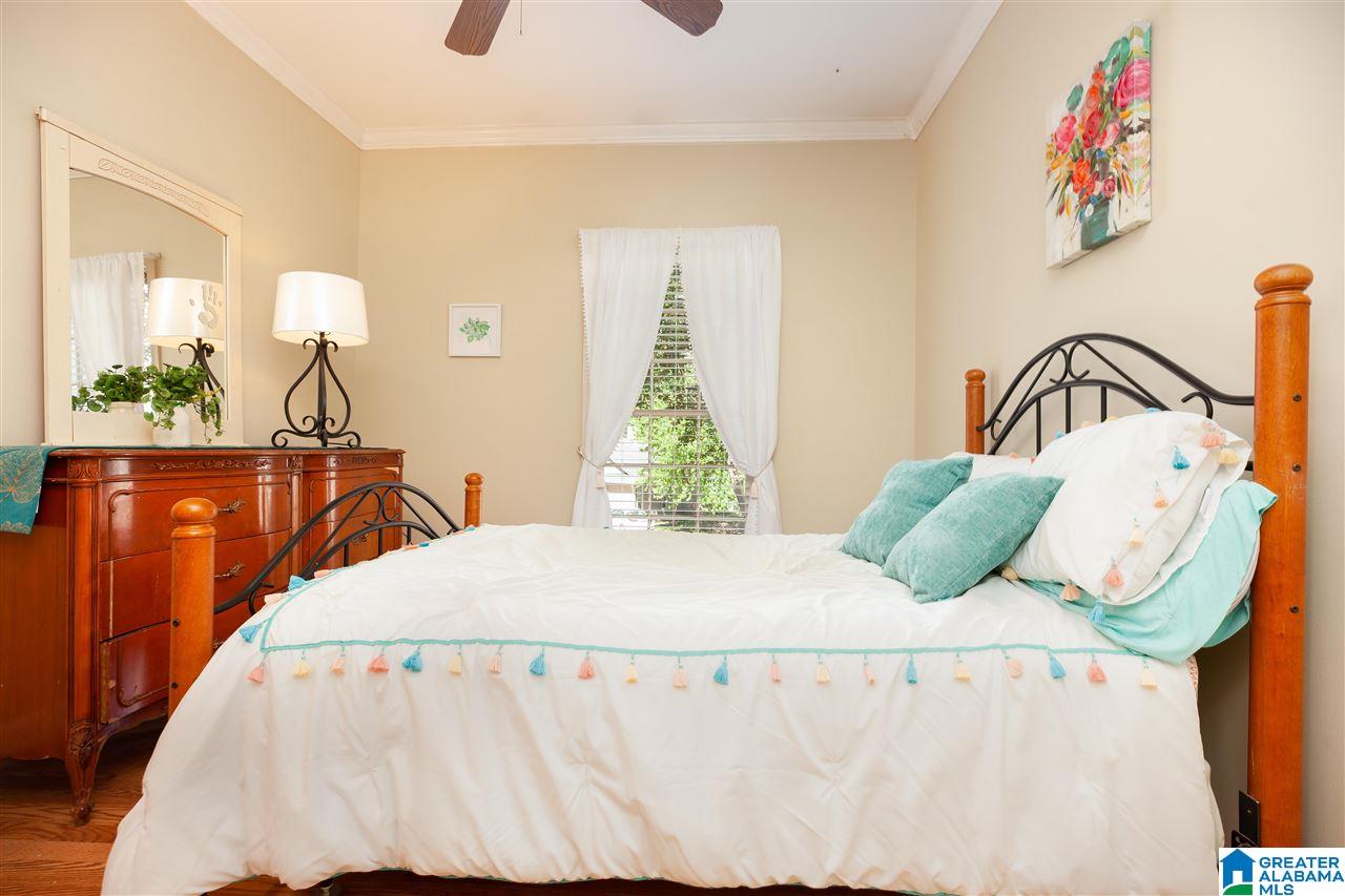 213 South Wood Road Birmingham, AL 35209 - Photo 24 of 31