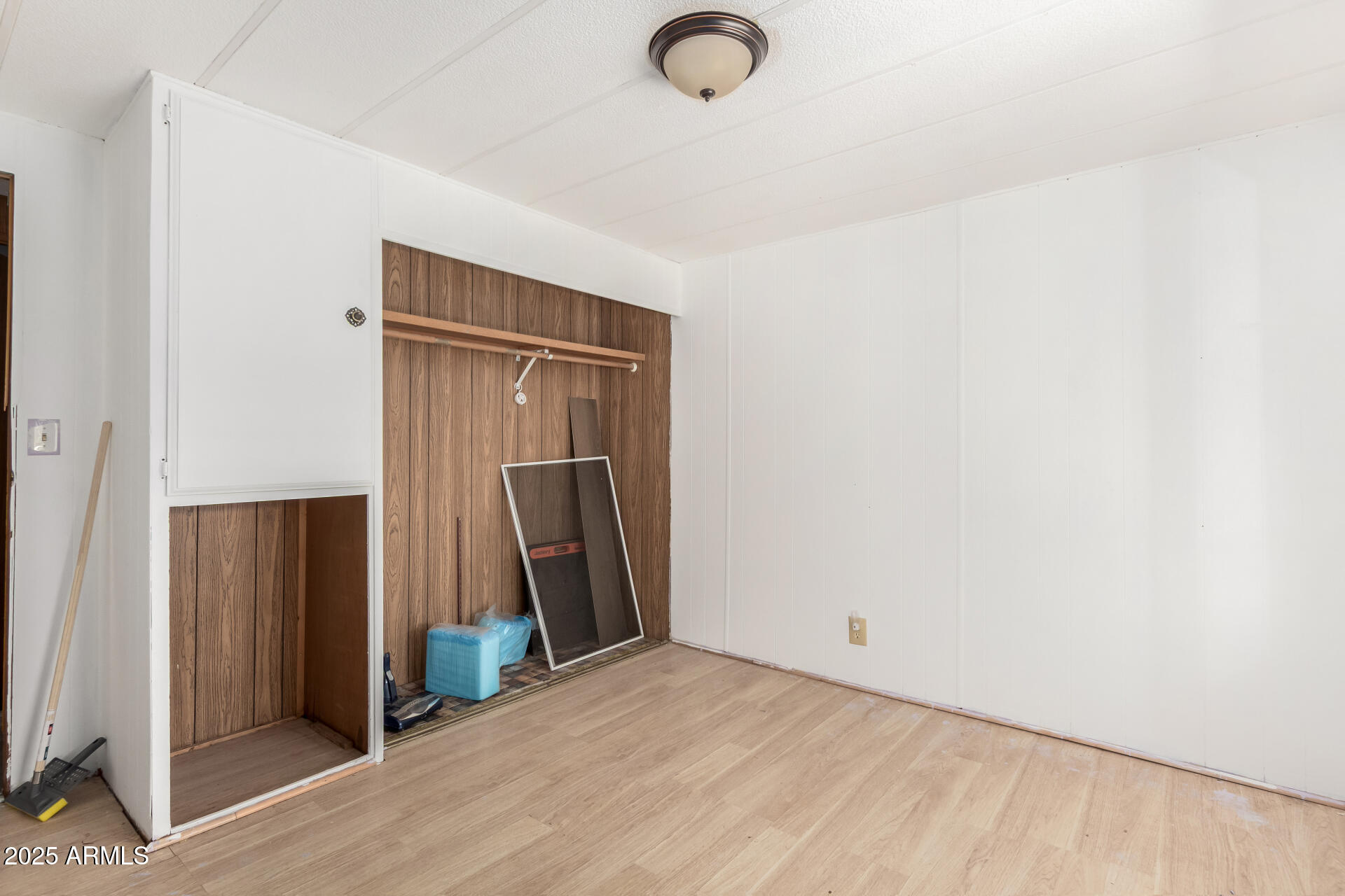 11252 East Boise Street Apache Junction, AZ 85120 - Photo 21 of 34 a view of empty room