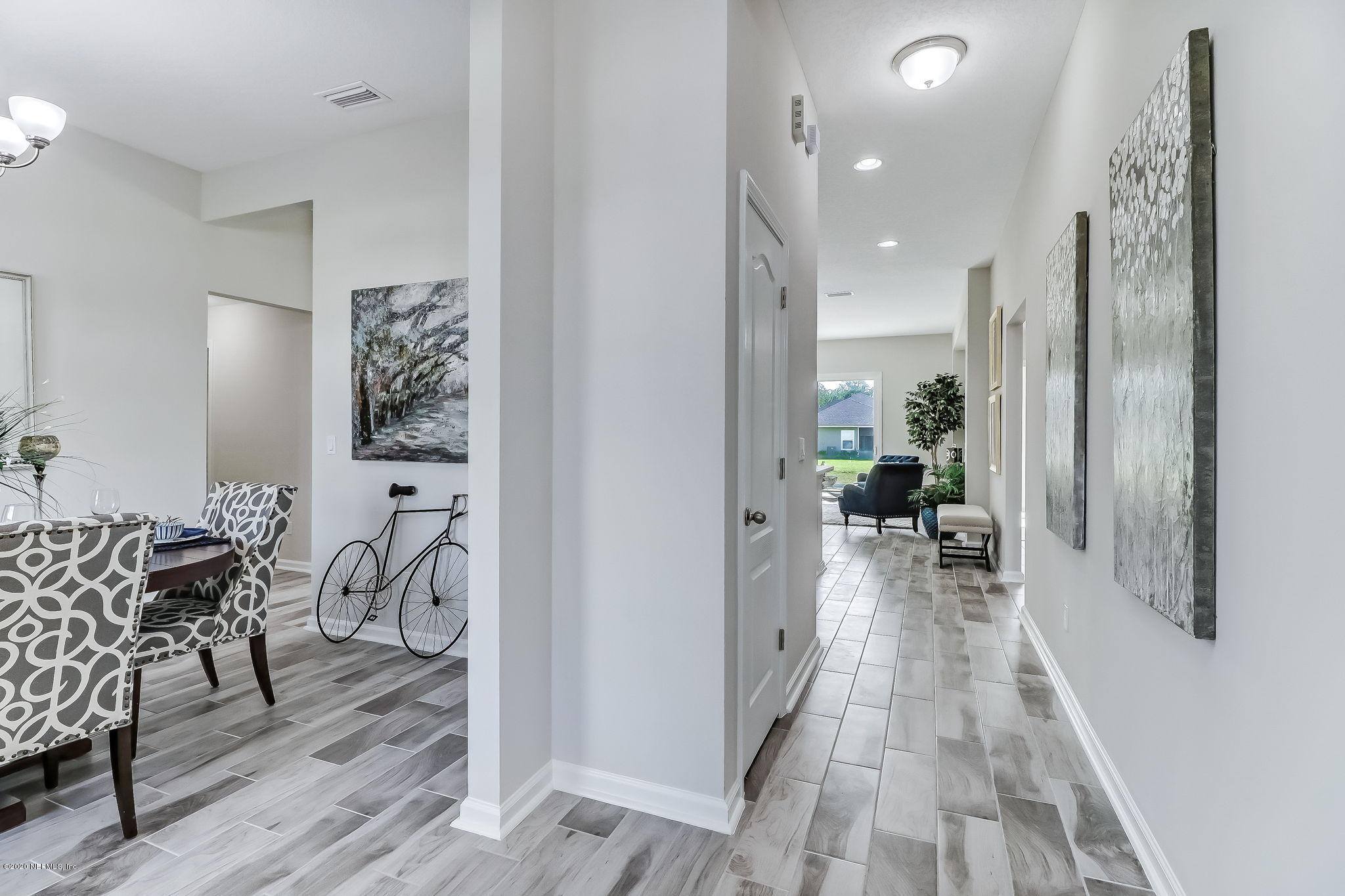 86533 Rest Haven Road, Unit 67 Yulee, FL 32097 - Photo 4 of 22 Foyer