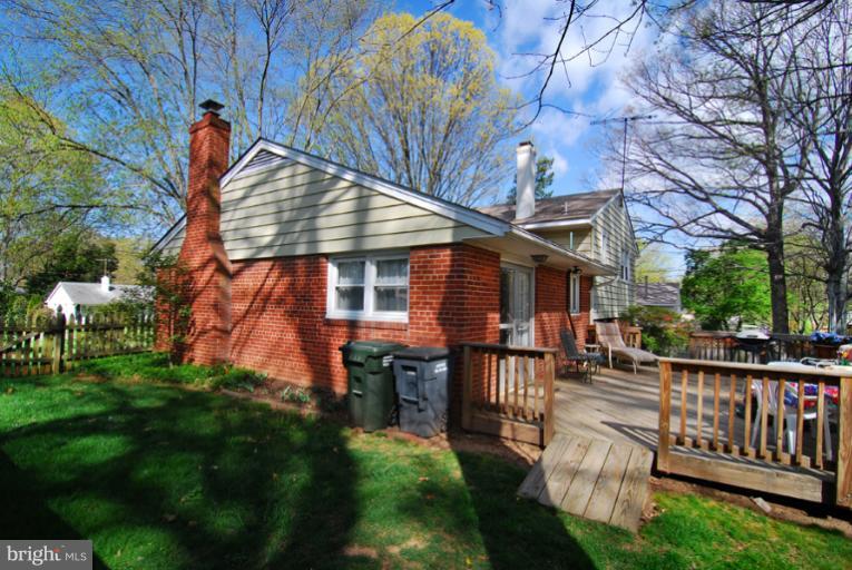 7417 Bath Street Springfield, VA 22150 - Photo 14 of 30 Exterior (General)