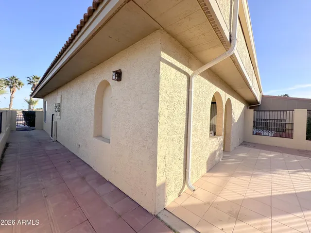 a sign on the side of the road