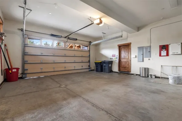 a view of a storage & utility room