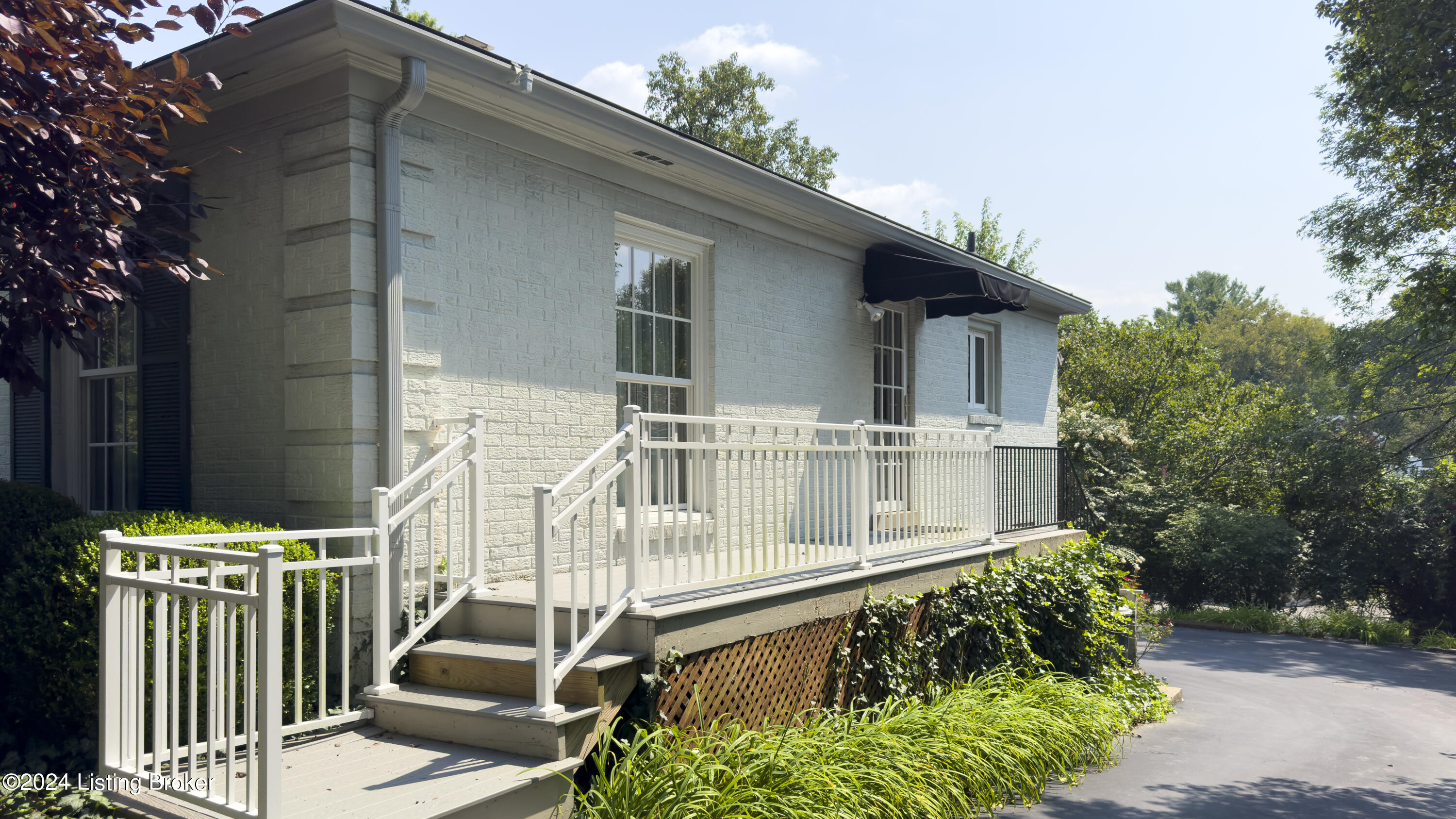 3010 Lightheart Road Louisville, KY 40222 - Photo 3 of 51 3010 Lightheart Rd-147