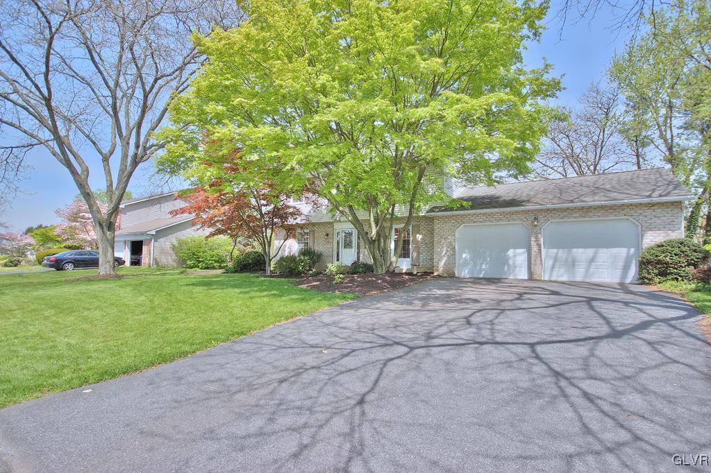 1283 Country Club Road Allentown, PA 18106 - Photo 2 of 38 Gallery Image 2