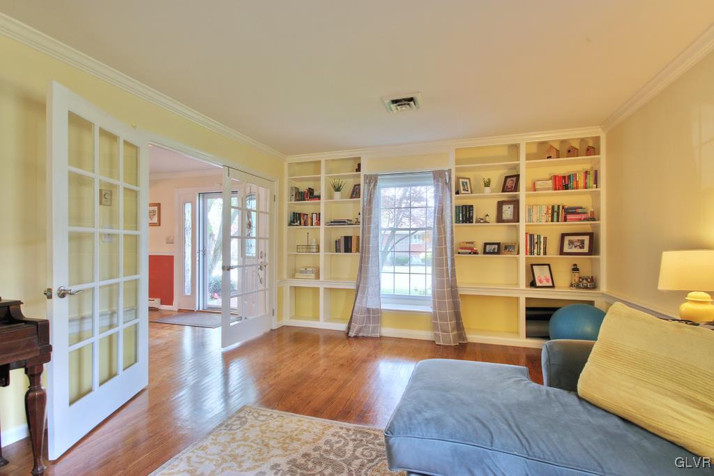 1283 Country Club Road Allentown, PA 18106 - Photo 8 of 38 Gallery Image 8