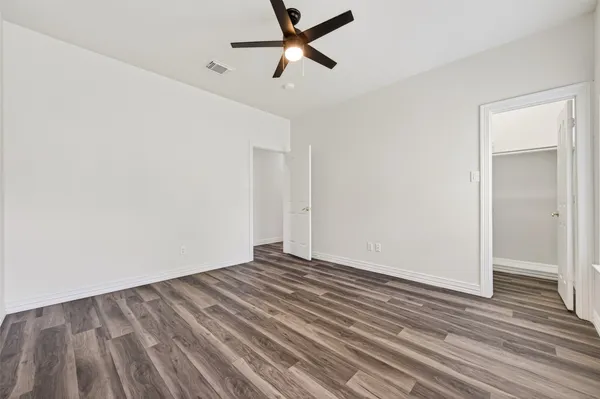 $2,500 | 5905 Sawyer Drive, Pearland, TX 77581
