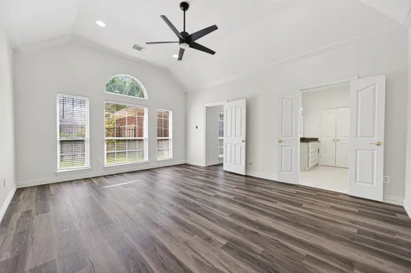 $2,500 | 5905 Sawyer Drive, Pearland, TX 77581