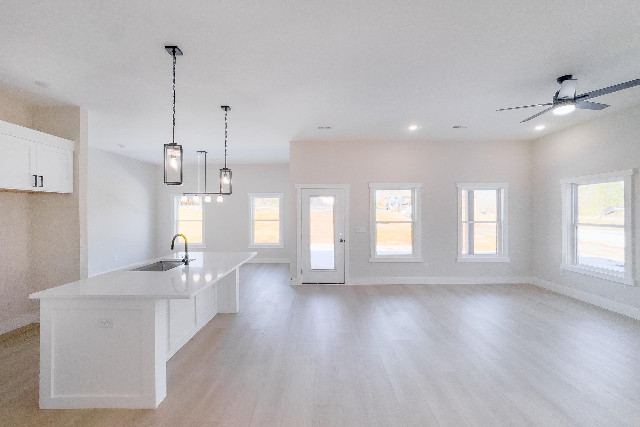 512 East Hayne Street Woodruff, SC 29388 - Photo 18 of 35