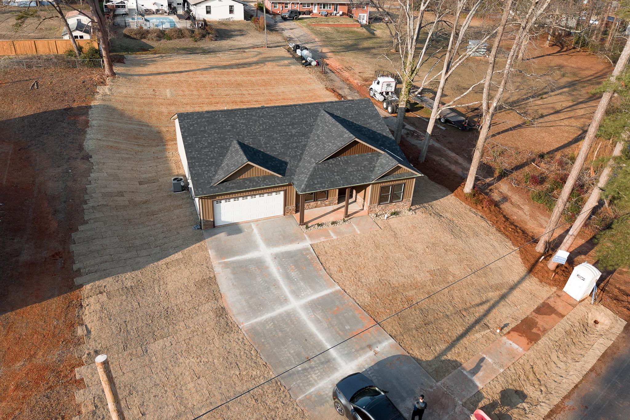 512 East Hayne Street Woodruff, SC 29388 - Photo 2 of 35