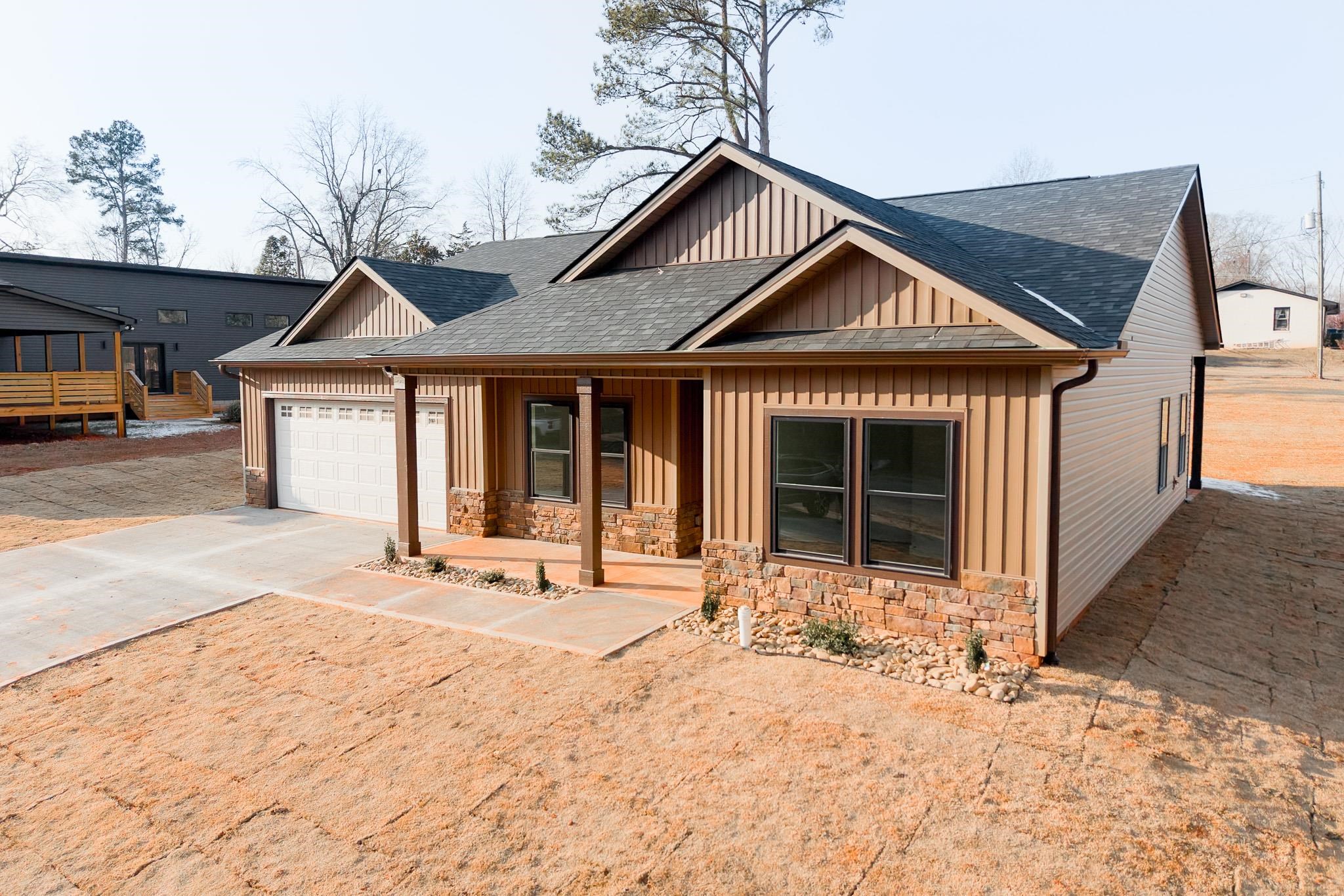 512 East Hayne Street Woodruff, SC 29388 - Photo 3 of 35