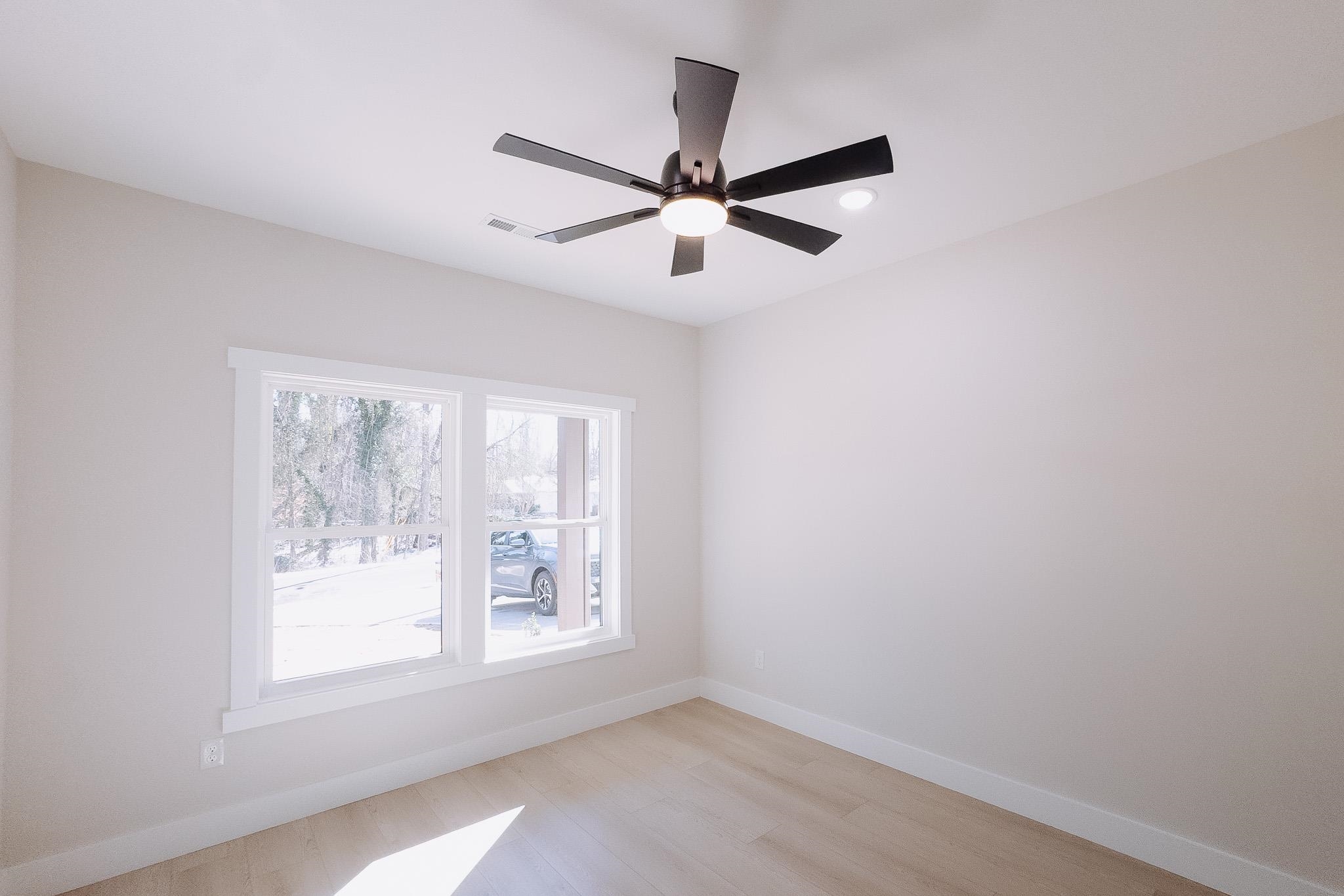 512 East Hayne Street Woodruff, SC 29388 - Photo 7 of 35