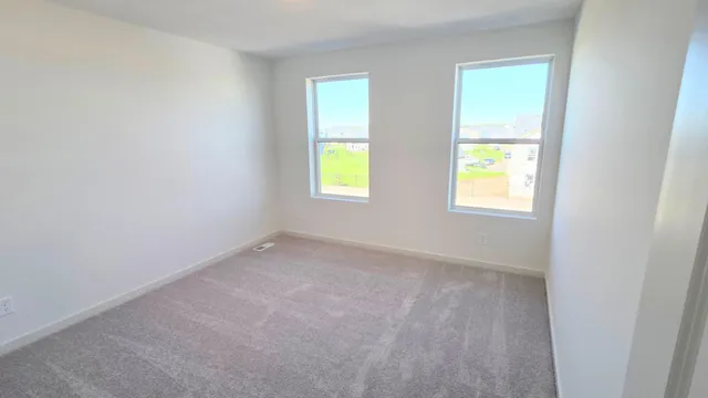 $357,990 | 4747 Airlake Drive, Woodbury, MN 55129