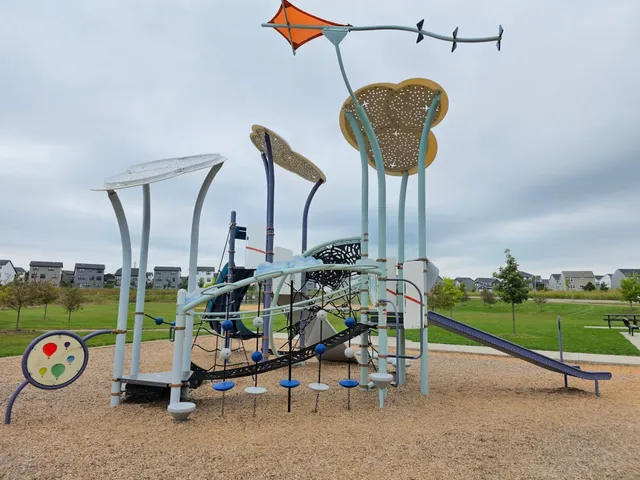 $357,990 | 4747 Airlake Drive, Woodbury, MN 55129