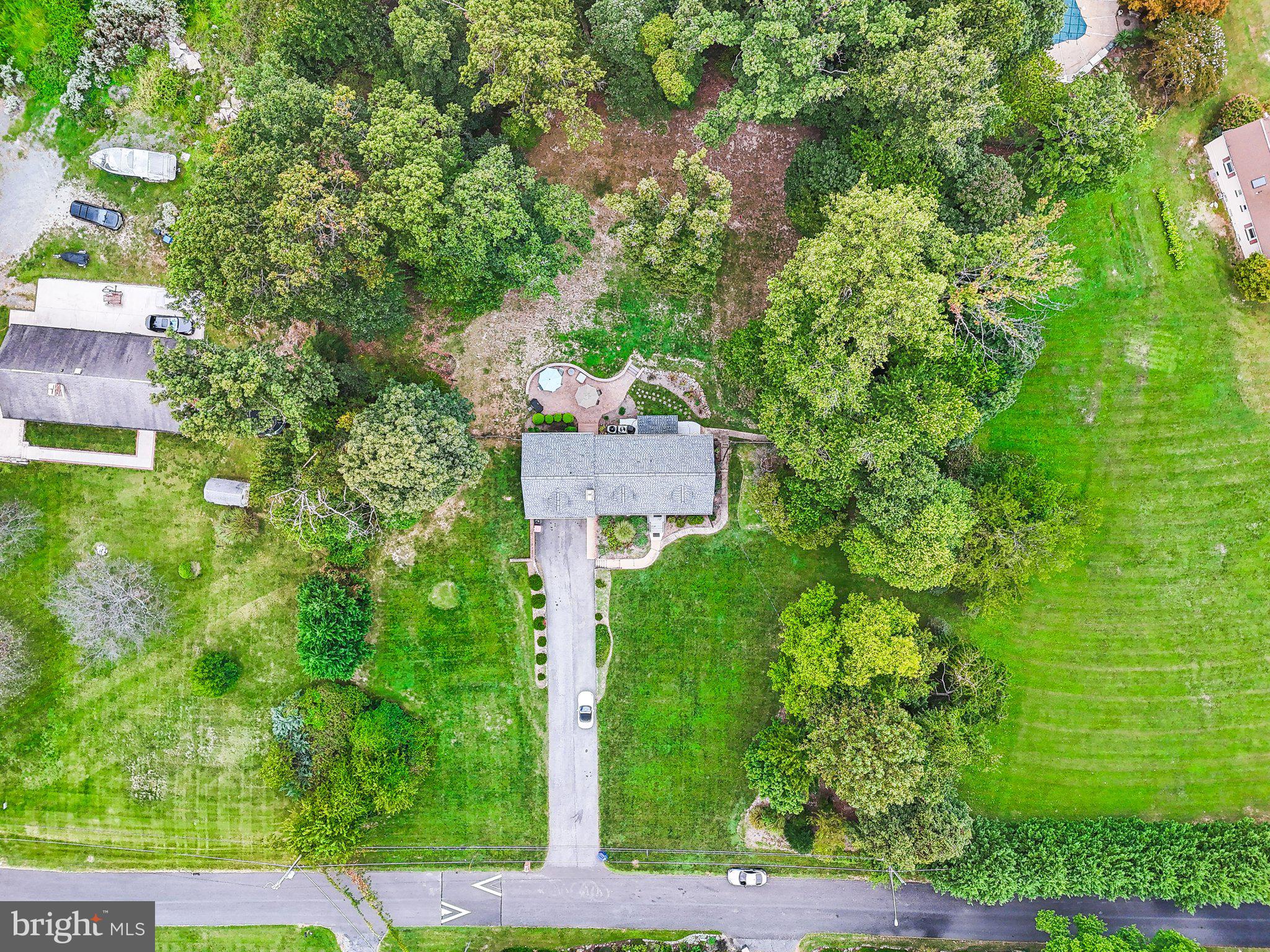 15516 Tierra Drive Silver Spring, MD 20906 - Photo 59 of 62 an aerial view of a house with a yard
