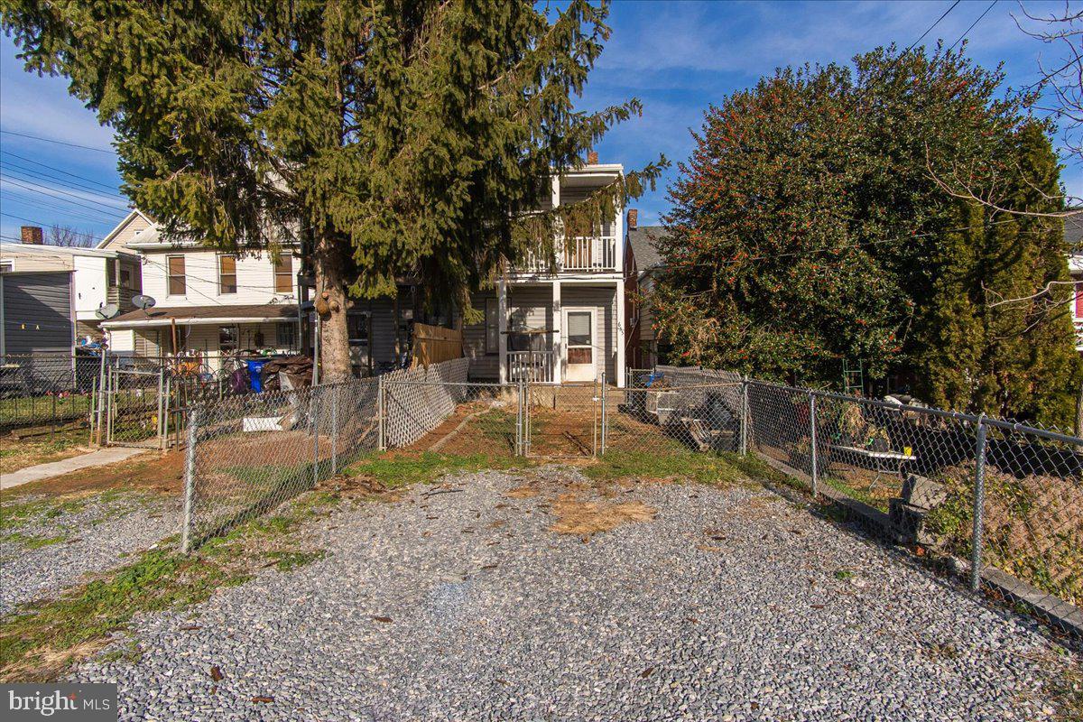 633 George Street Hagerstown, MD 21740 - Photo 2 of 3