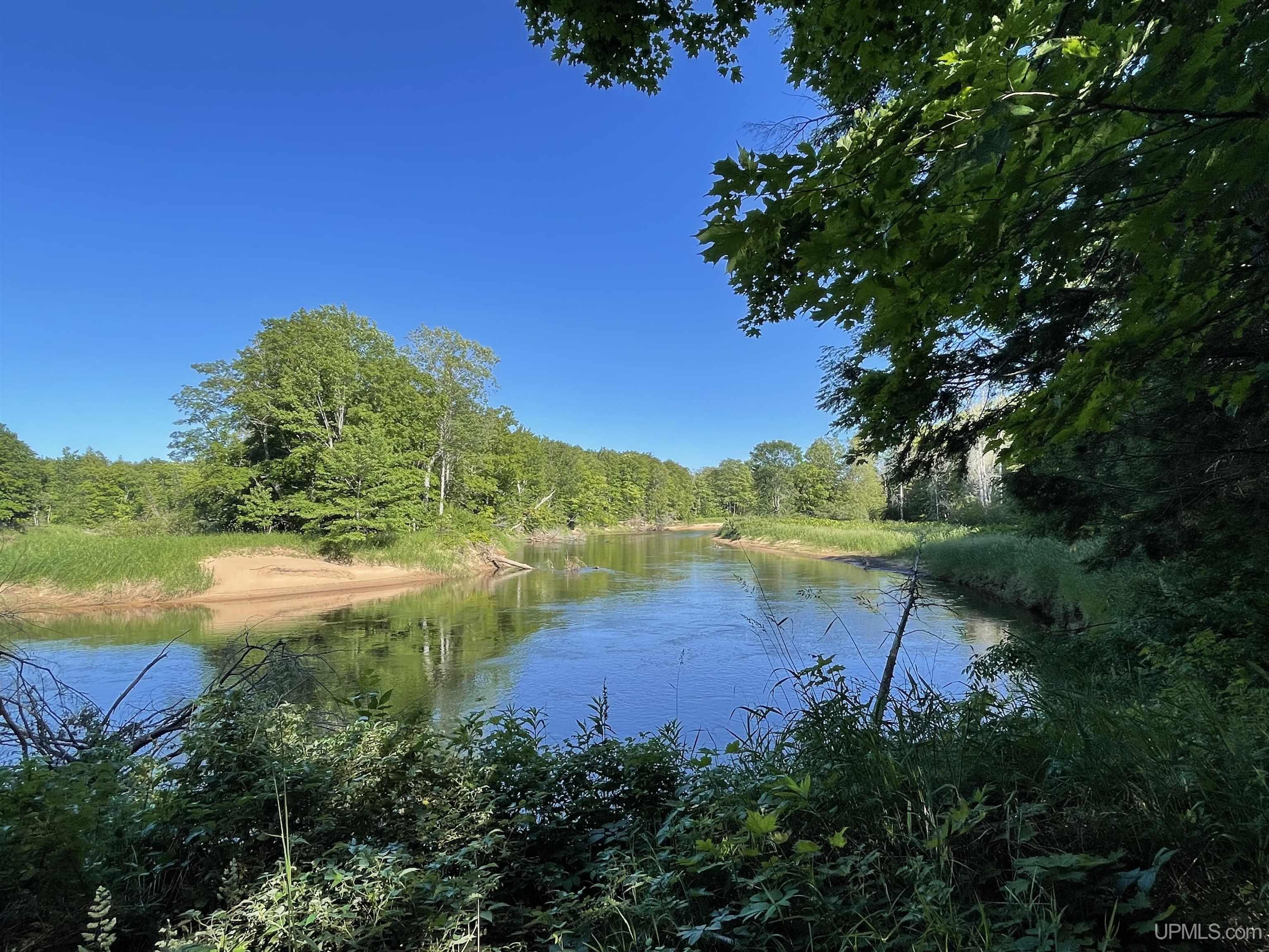 Tbd Tbd River Road Gulliver, MI 49840 - Photo 1 of 12