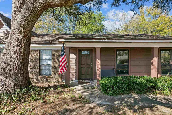 $315,000 | 7367 Baywoods Lane, Pensacola, FL 32504
