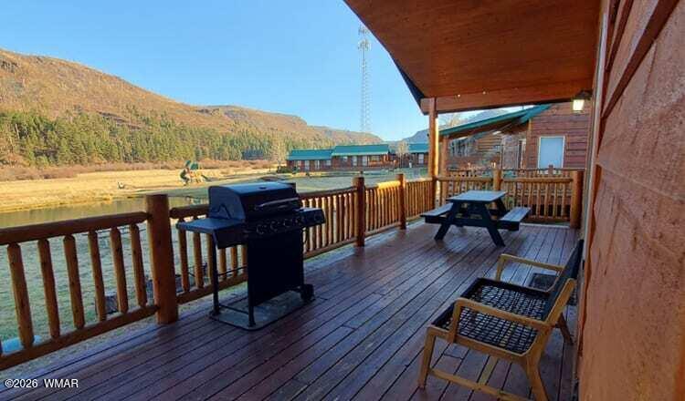 284 Main Street Eagar, AZ 85925 - Photo 2 of 11 284 DECK
