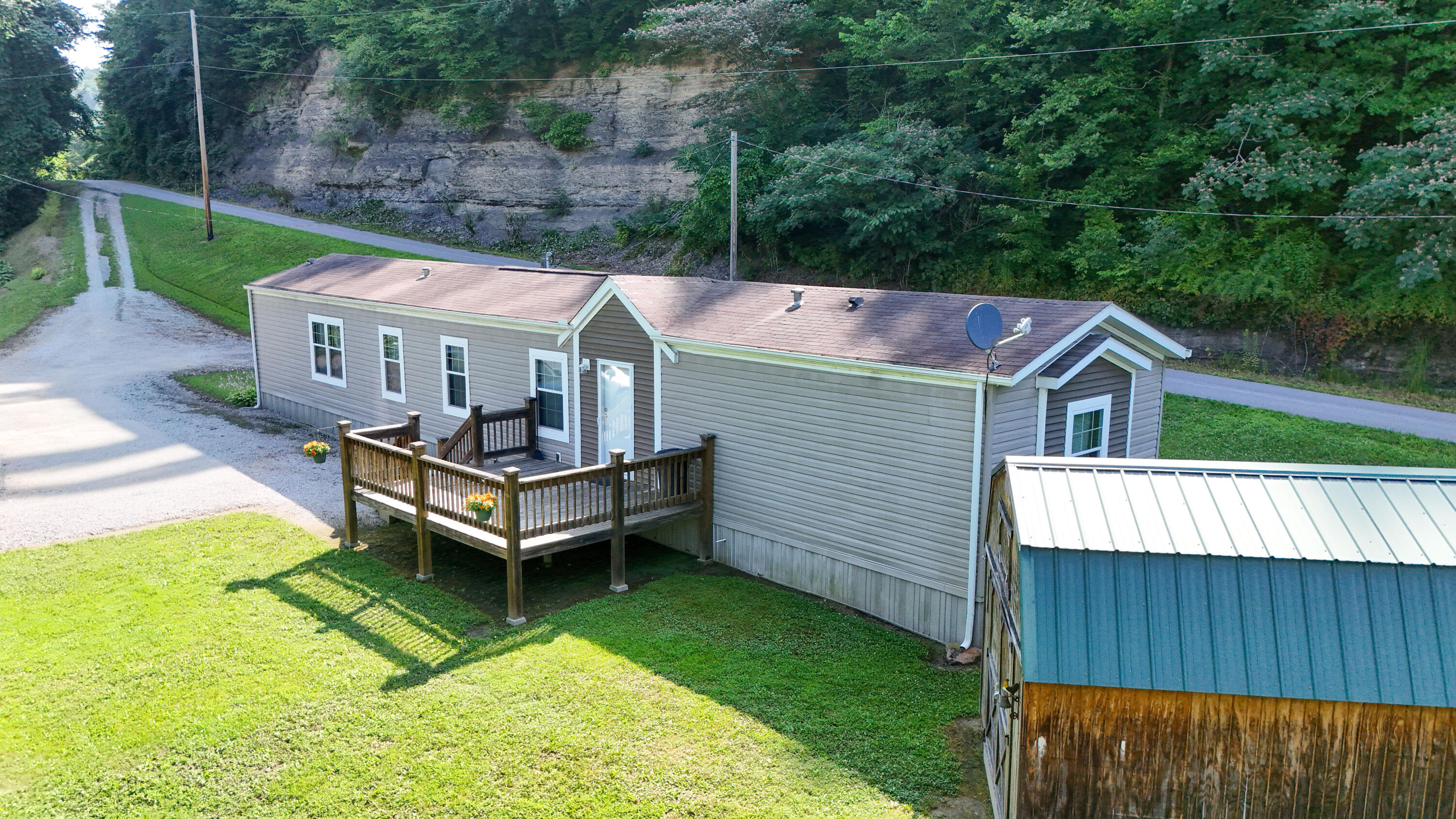 240 Elk Rdg Road Hyden, KY 41749 - Photo 2 of 34 LightroomRealEstateEdits-28