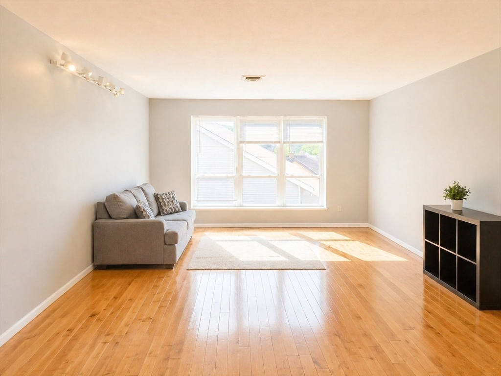 405 Langley Road, Unit 2A Newton, MA 02459 - Photo 7 of 16
