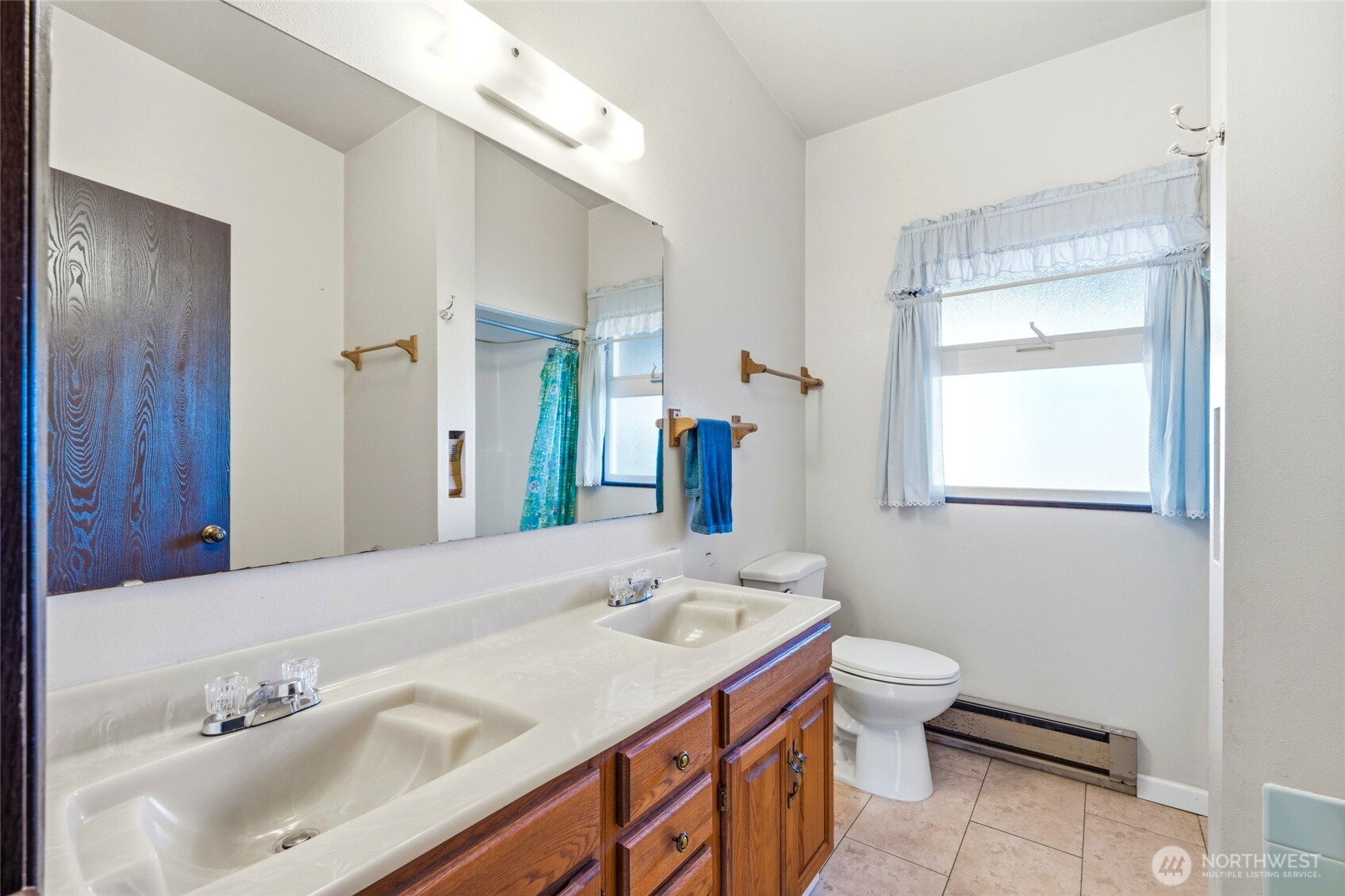 903 East Port Susan Terrace Road Camano Island, WA 98282 - Photo 22 of 40