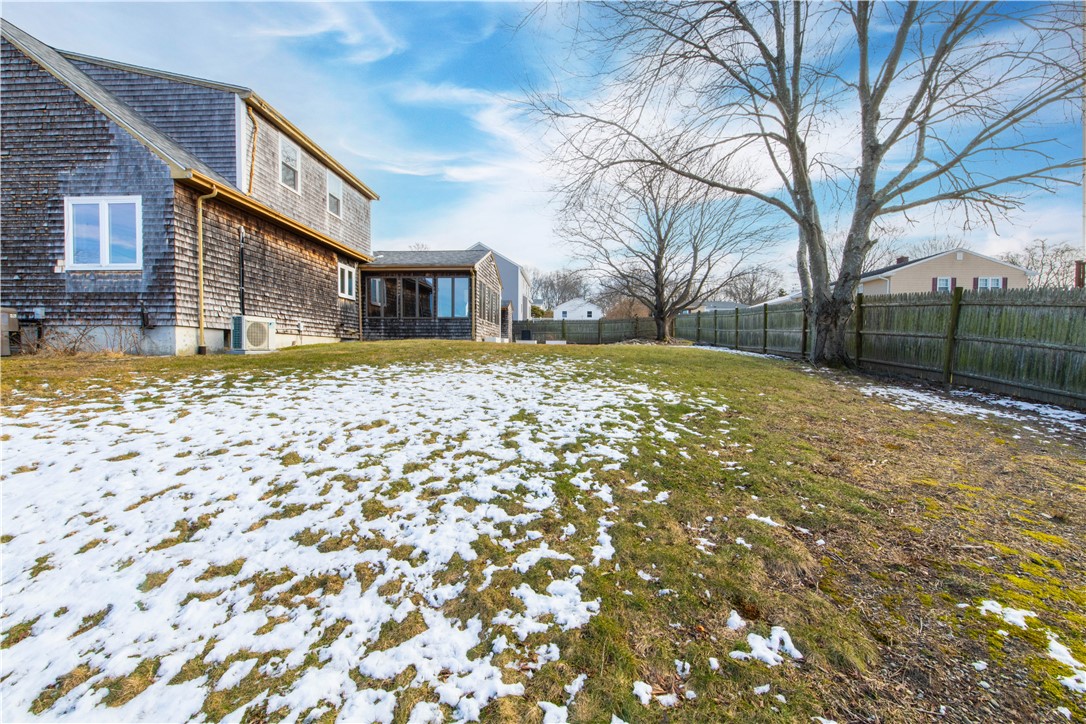 25 Mathew Road Tiverton, RI 02878 - Photo 7 of 43