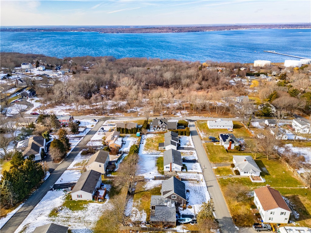 25 Mathew Road Tiverton, RI 02878 - Photo 9 of 43