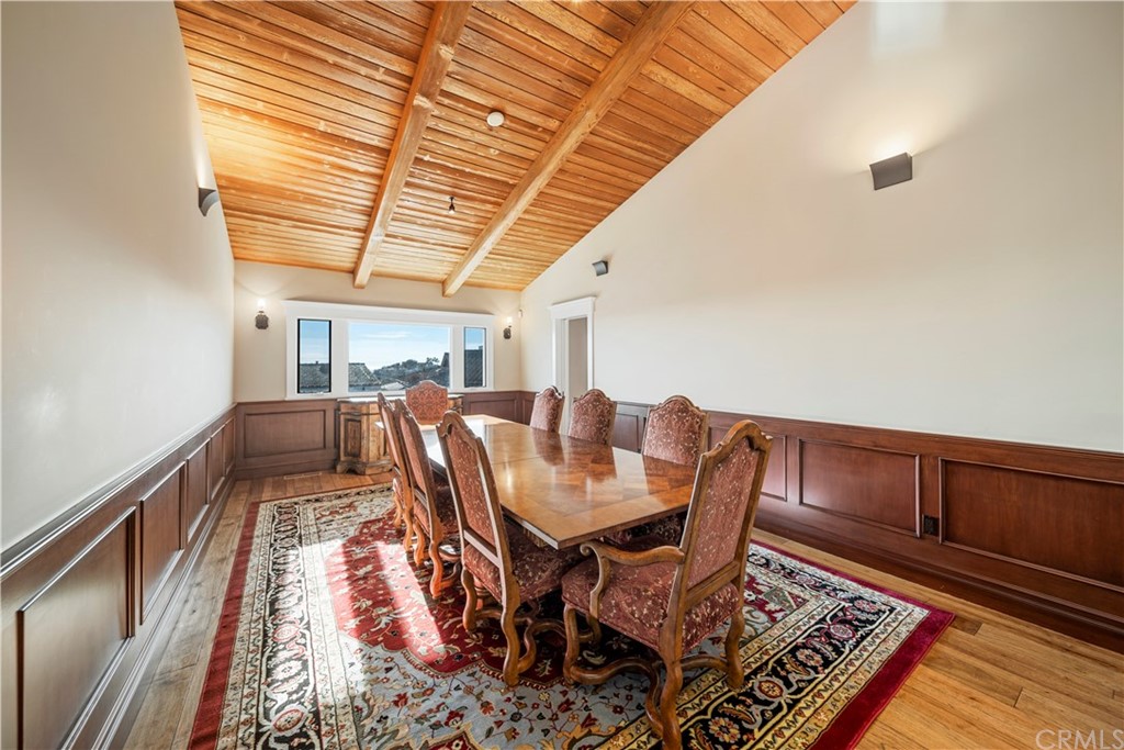 822 Emerald Bay Laguna Beach, CA 92651 - Photo 22 of 25 a dining room with furniture